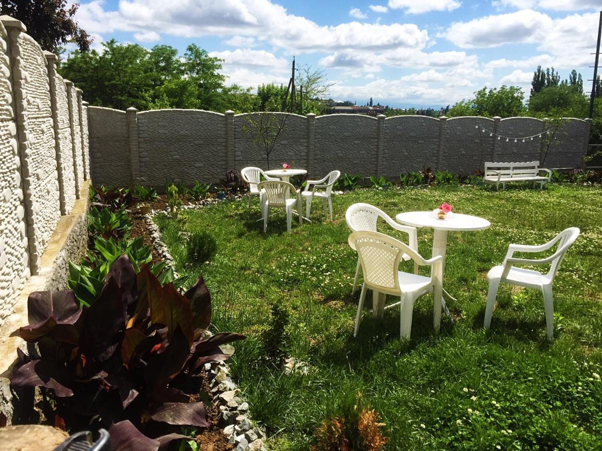 Holiday House Kutaisi Exterior photo