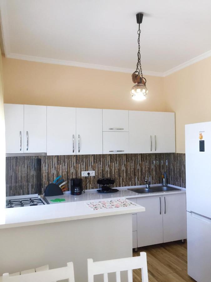 Holiday House Kutaisi Exterior photo